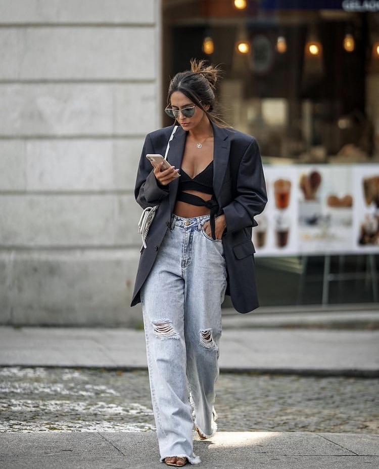 7 Casual Summer Denim Outfits That Are Very Chic
