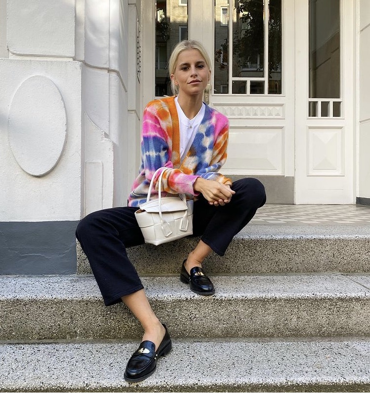 Cardigan Outfits To Get You Through the 
