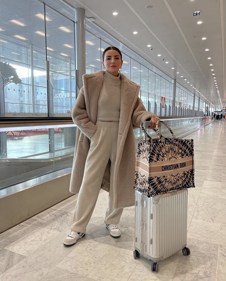7 Comfortable Airport Outfits To Wear Now That Traveling A Thing Le