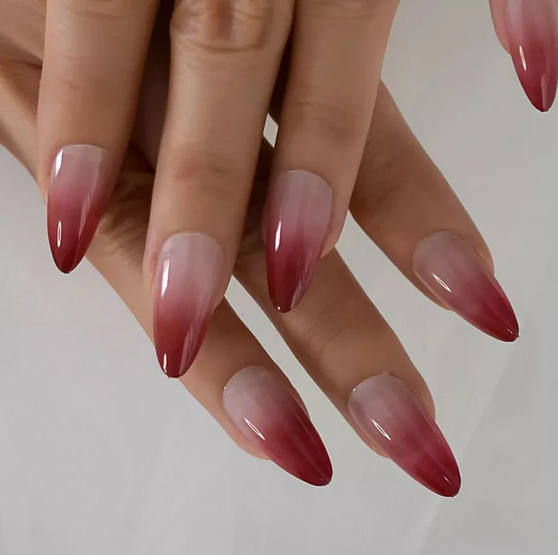 The Cutest Winter Ombre Nails To Try Now