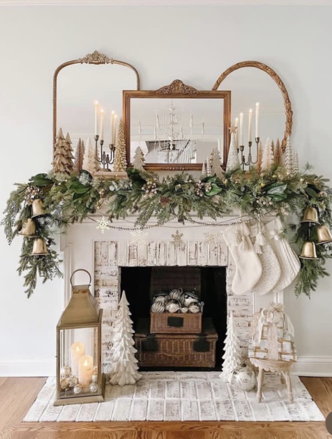 Get Your Home Ready With These Christmas Indoor Decor Ideas | Le Chic ...